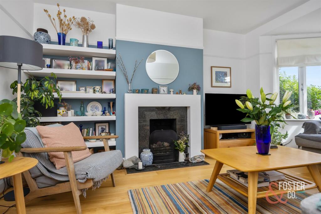 Additional property image - Redhill Drive, Brighton