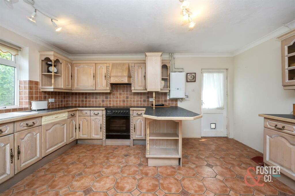 Additional property image - Surrenden Crescent, Brighton