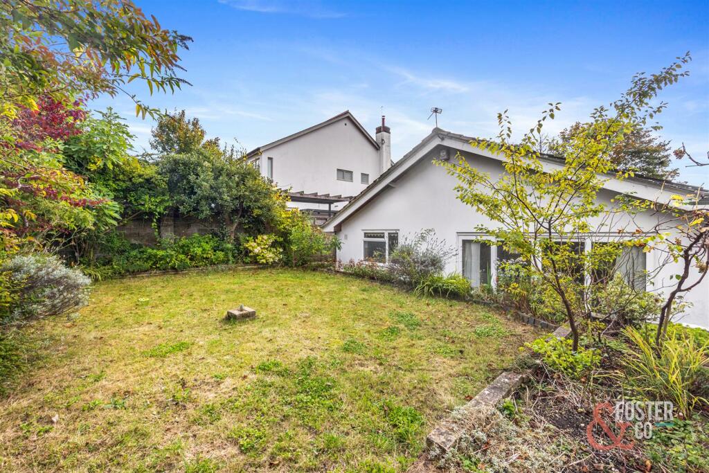 Additional property image - Surrenden Crescent, Brighton