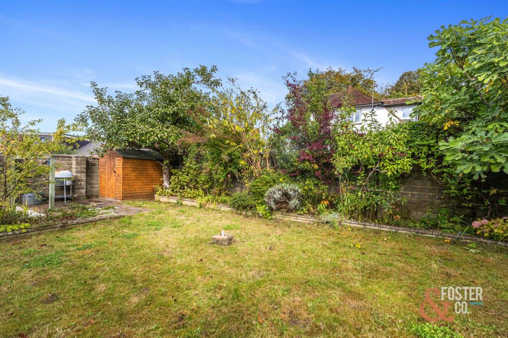 Additional property image - Surrenden Crescent, Brighton