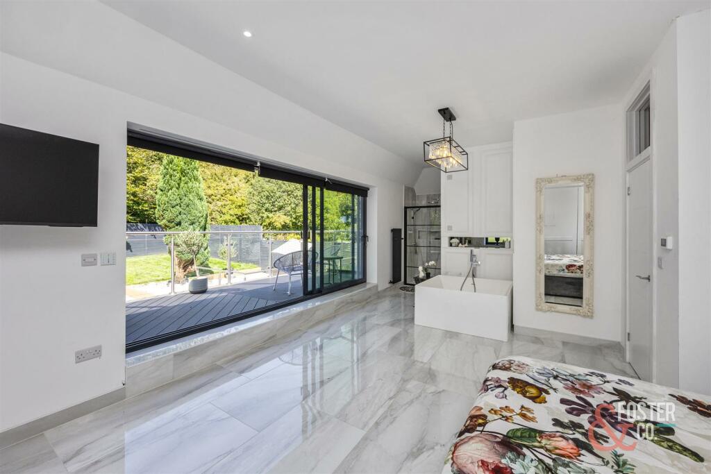 Additional property image - Eastwick Close, Brighton