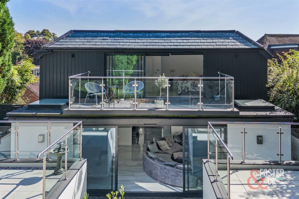 Additional property image - Eastwick Close, Brighton