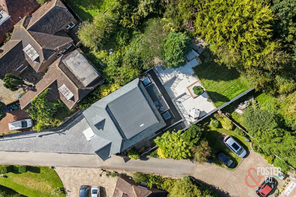 Additional property image - Eastwick Close, Brighton