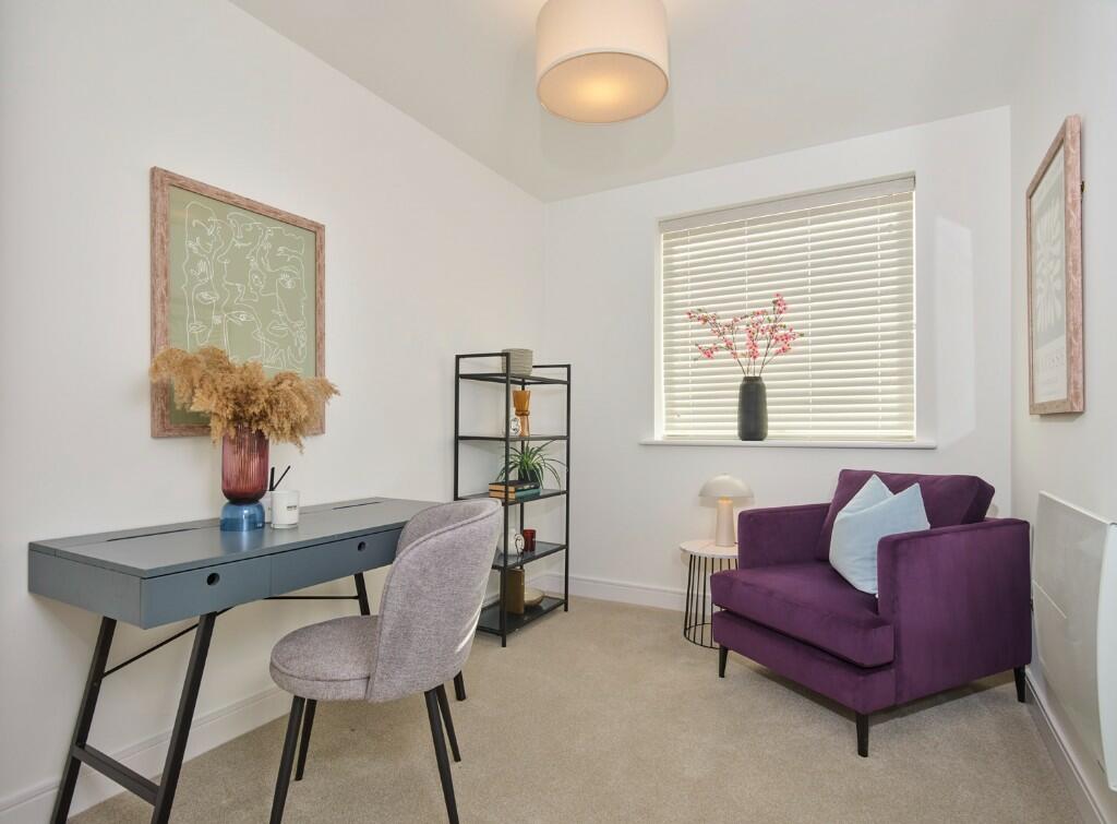 Additional property image - Denny End Road, 
Waterbeach, 
Cambridge, 
CB25 9QE