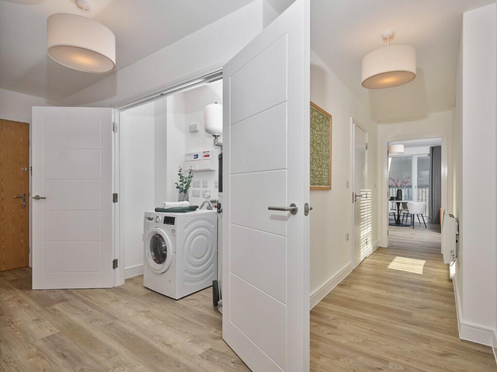 Additional property image - Denny End Road, 
Waterbeach, 
Cambridge, 
CB25 9QE