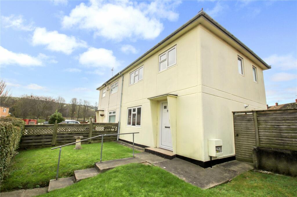 3 bedroom semidetached house for sale in Branche Grove, Hartcliffe, Bristol, BS13