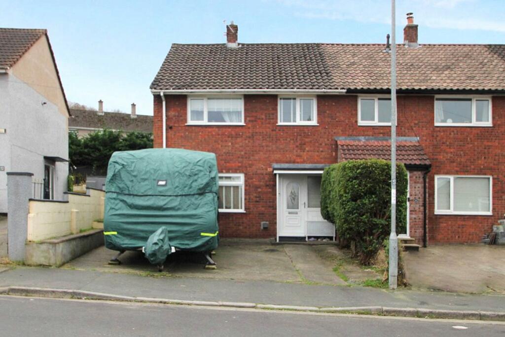 3 bedroom end of terrace house for sale in Newland Road, BS13