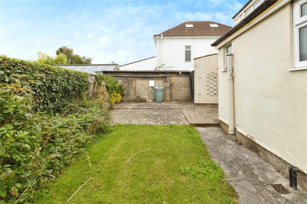 Additional property image - Highridge Green, Bristol, BS13