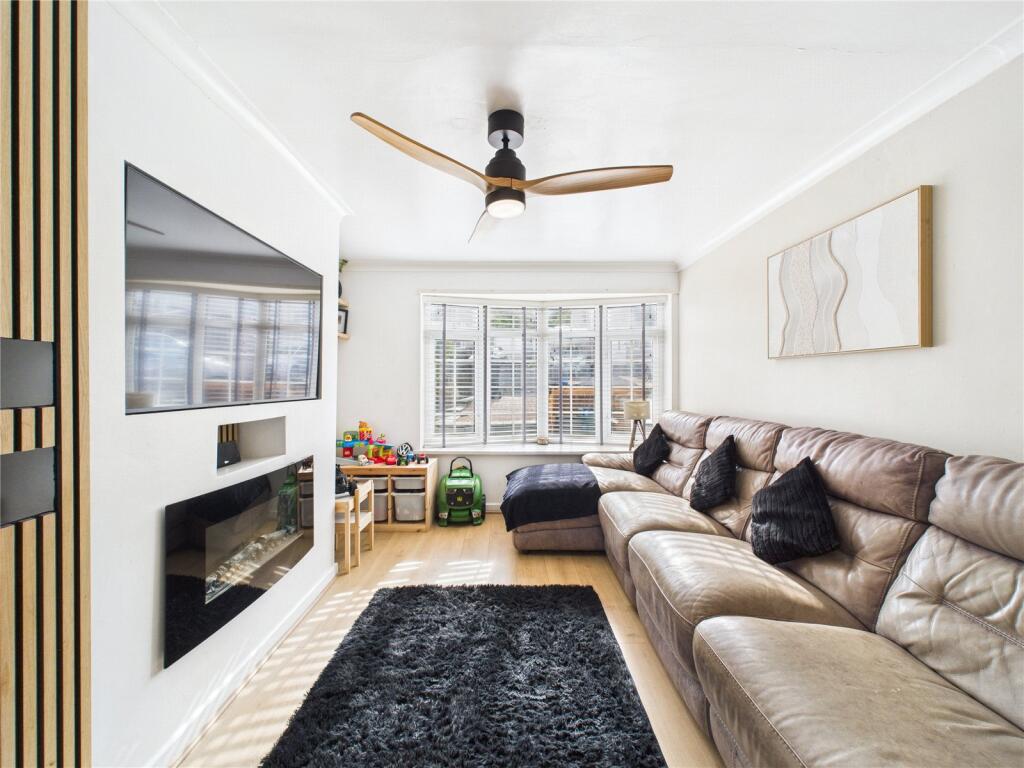 Main image of property: Kencot Walk, Hartcliffe, BRISTOL, BS13