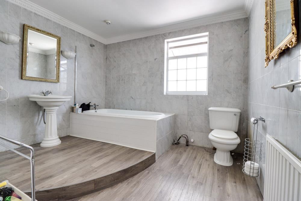 5 bedroom detached house for sale in * PLANNING PASSED * St. Marys