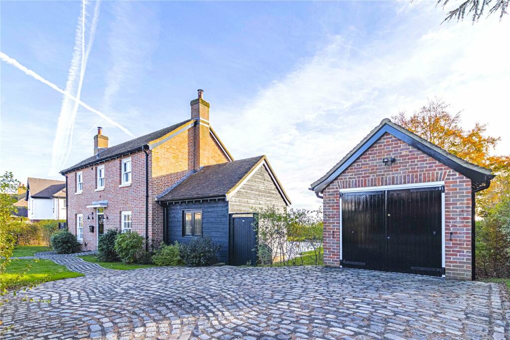 Main image of property: Langley Hill, Kings Langley, Hertfordshire, WD4