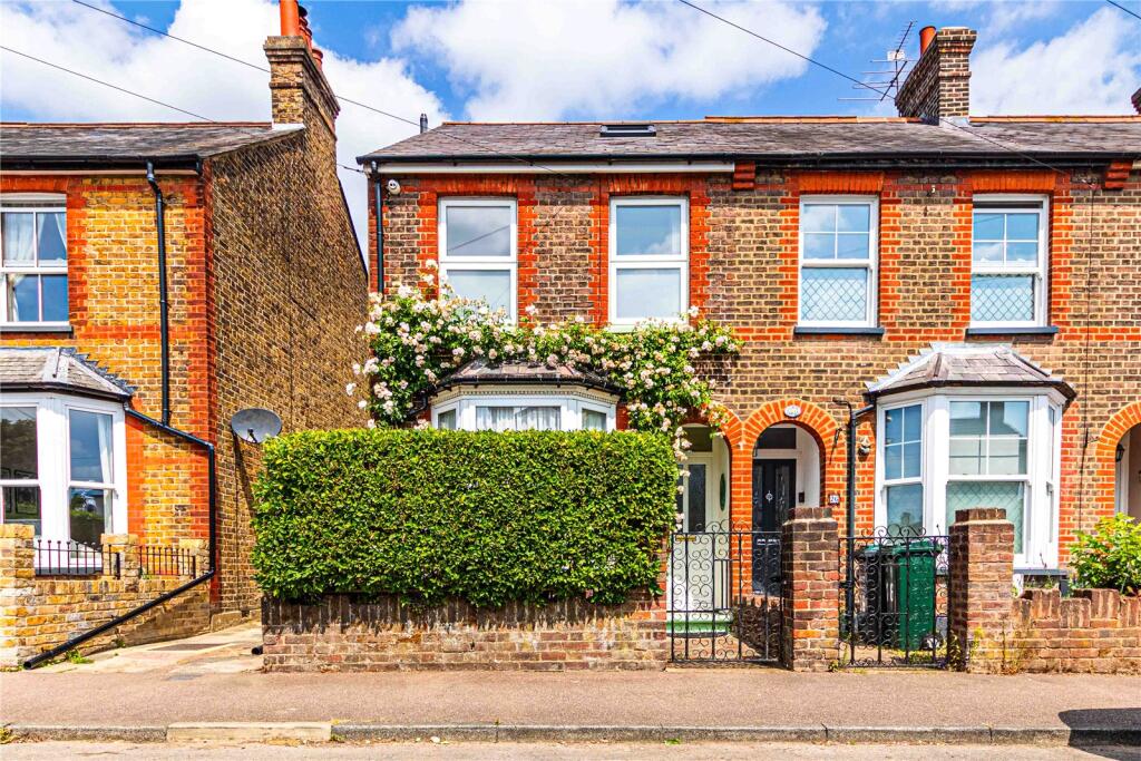 Main image of property: Marlin Square, Abbots Langley, Hertfordshire, WD5