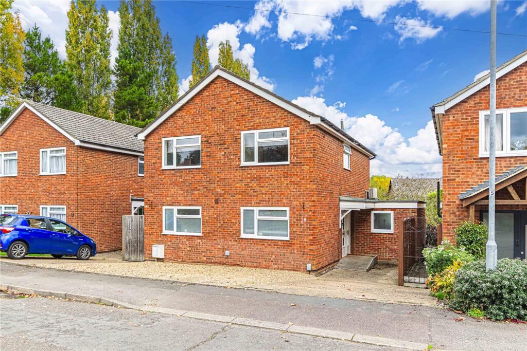 Main image of property: Gade Valley Close, Kings Langley, Hertfordshire, WD4