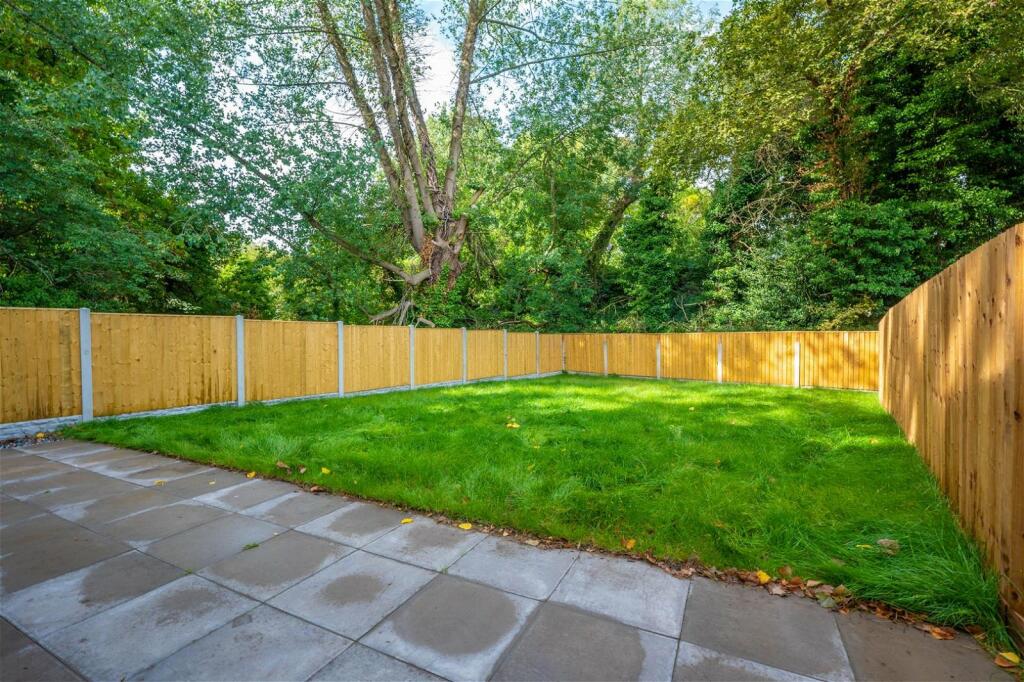 3 bedroom detached house for sale in Compton Road West, Wolverhampton, WV3