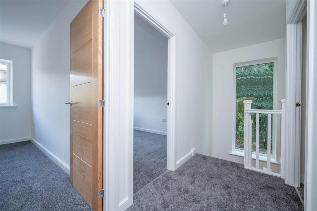 3 bedroom detached house for sale in Compton Road West, Wolverhampton, WV3