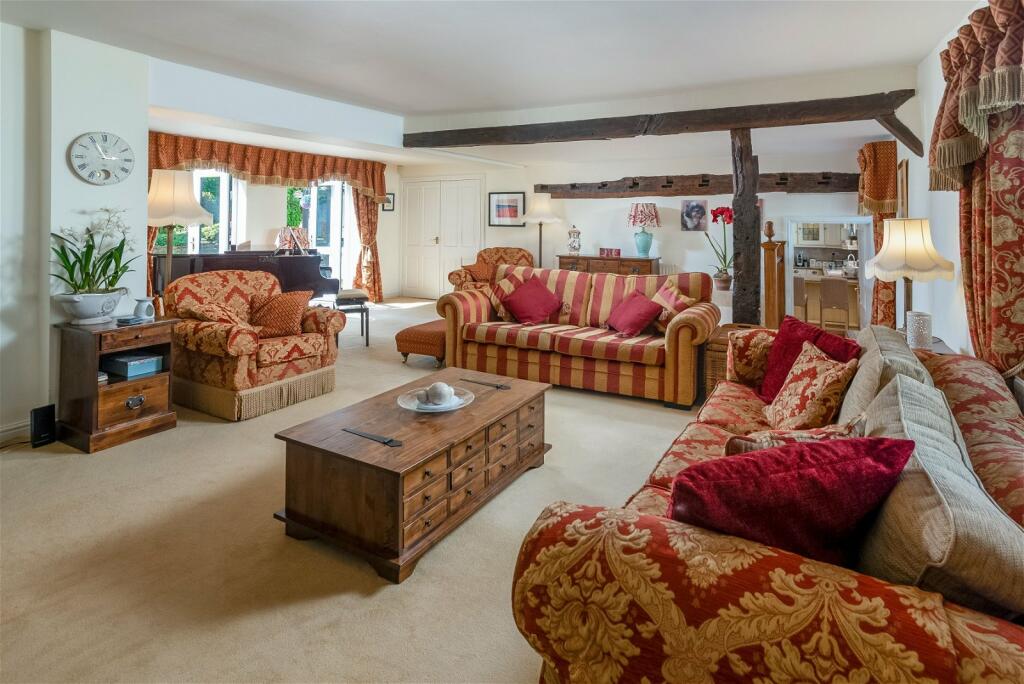 Additional property image - High Street, Henley-in-Arden, B95 5BN