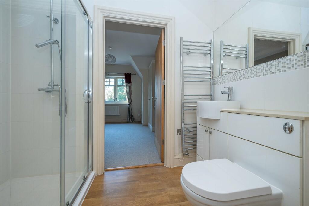 Additional property image - Stratford Road, Henley-in-arden, B95 6AE