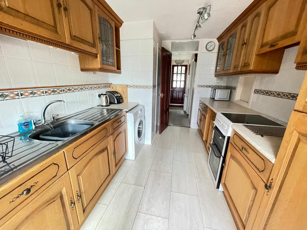 Additional property image - Pound Field, Wootton Wawen, Henley-in-arden, B95 6AQ