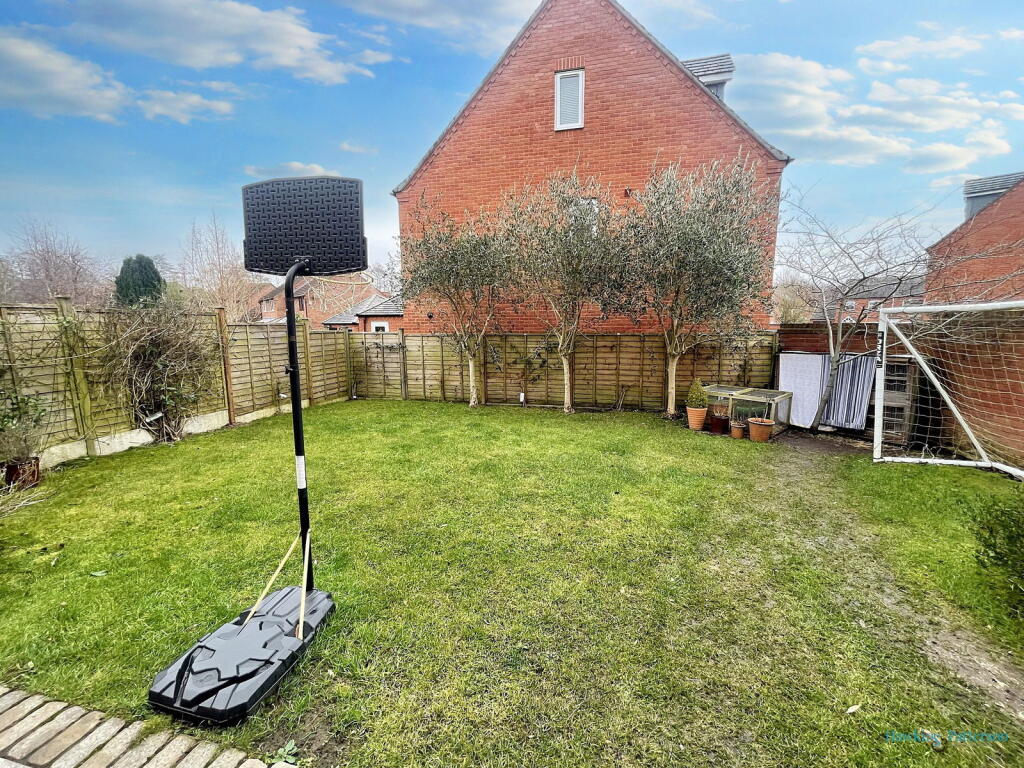 Additional property image - Market Close, Henley-In-Arden, Warwickshire