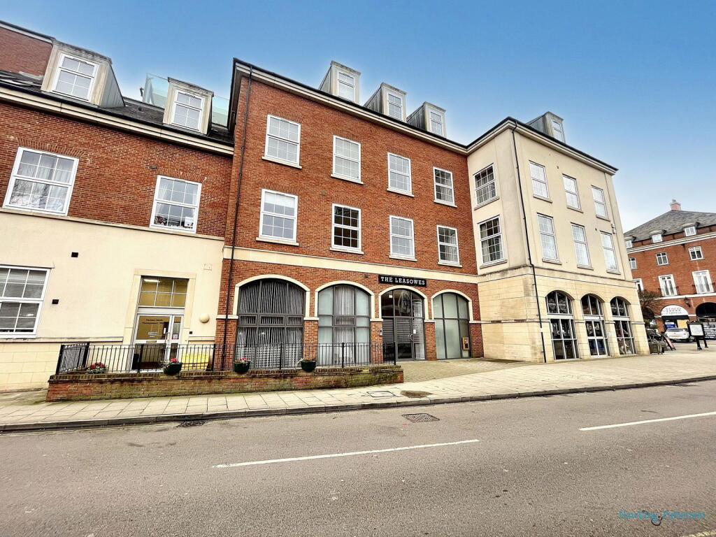 Main image of property: Leasowes Court 59 Old Dickens Heath Road, Dickens Heath, Solihull, B90 1SR
