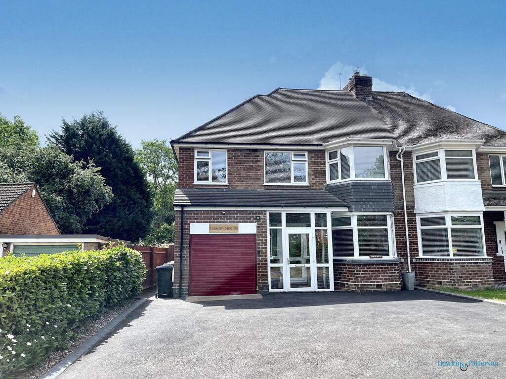 Main image of property: Broad Lane, Tanworth-in-Arden, B94 5HX