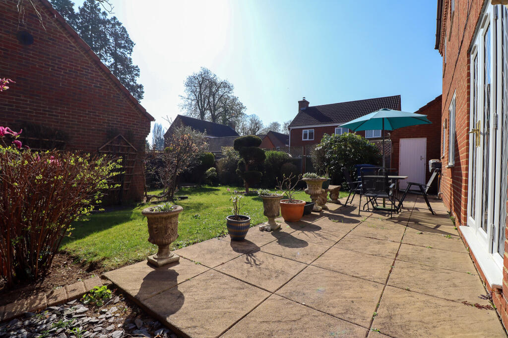 Main image of property: Pine View, Freemantle Court, Eaton Socon, St. Neots, Cambridgeshire