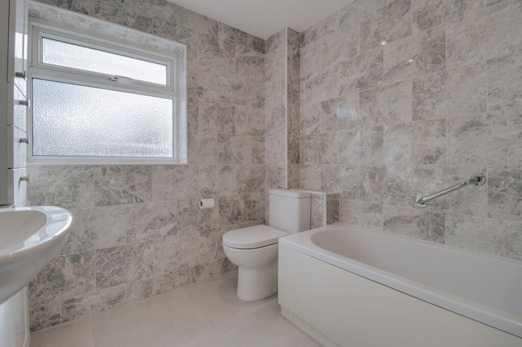 Additional property image - Hornbeams, Bricket Wood, AL2