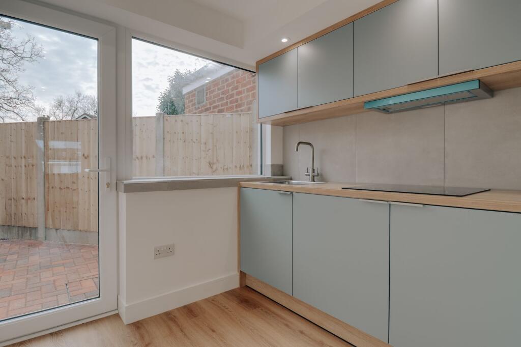 Additional property image - Hornbeams, Bricket Wood, AL2