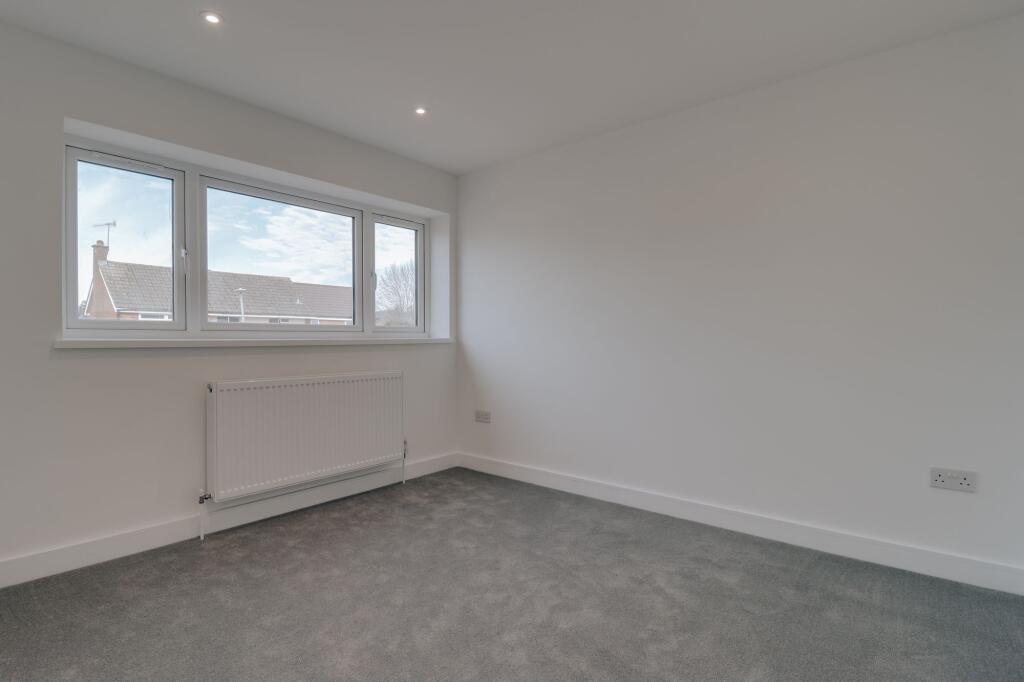Additional property image - Hornbeams, Bricket Wood, AL2