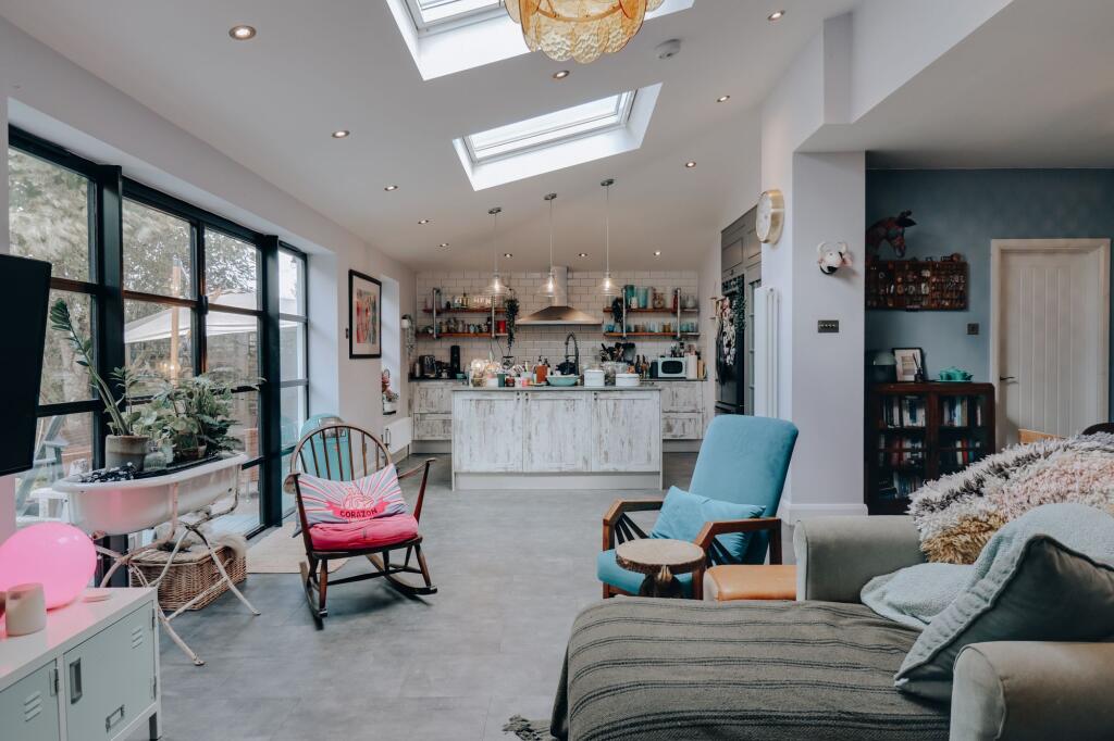 Main image of property: Bournehall Lane, Bushey, WD23