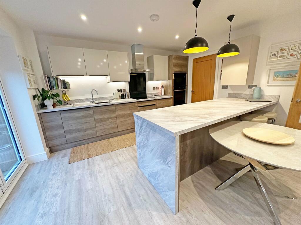 Additional property image - Chapel Drive, Wythall, B47 6JP