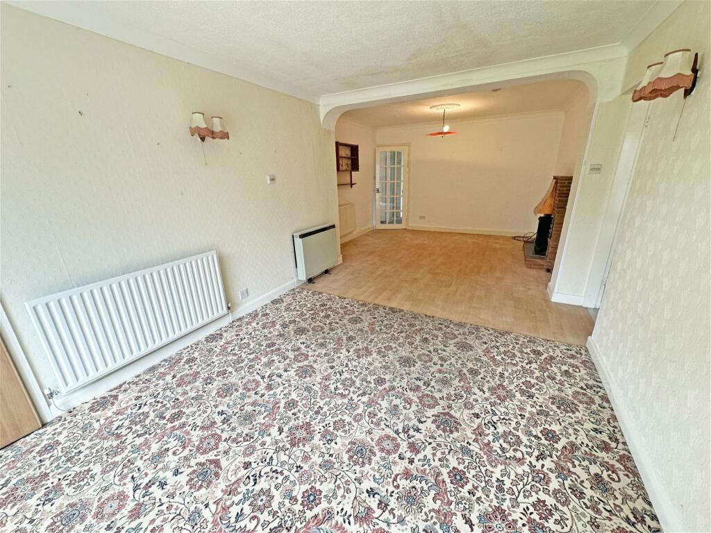 Additional property image - Creynolds Lane, Cheswick Green, Solihull, B90 4ET