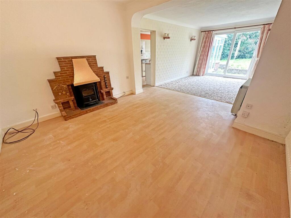 Additional property image - Creynolds Lane, Cheswick Green, Solihull, B90 4ET