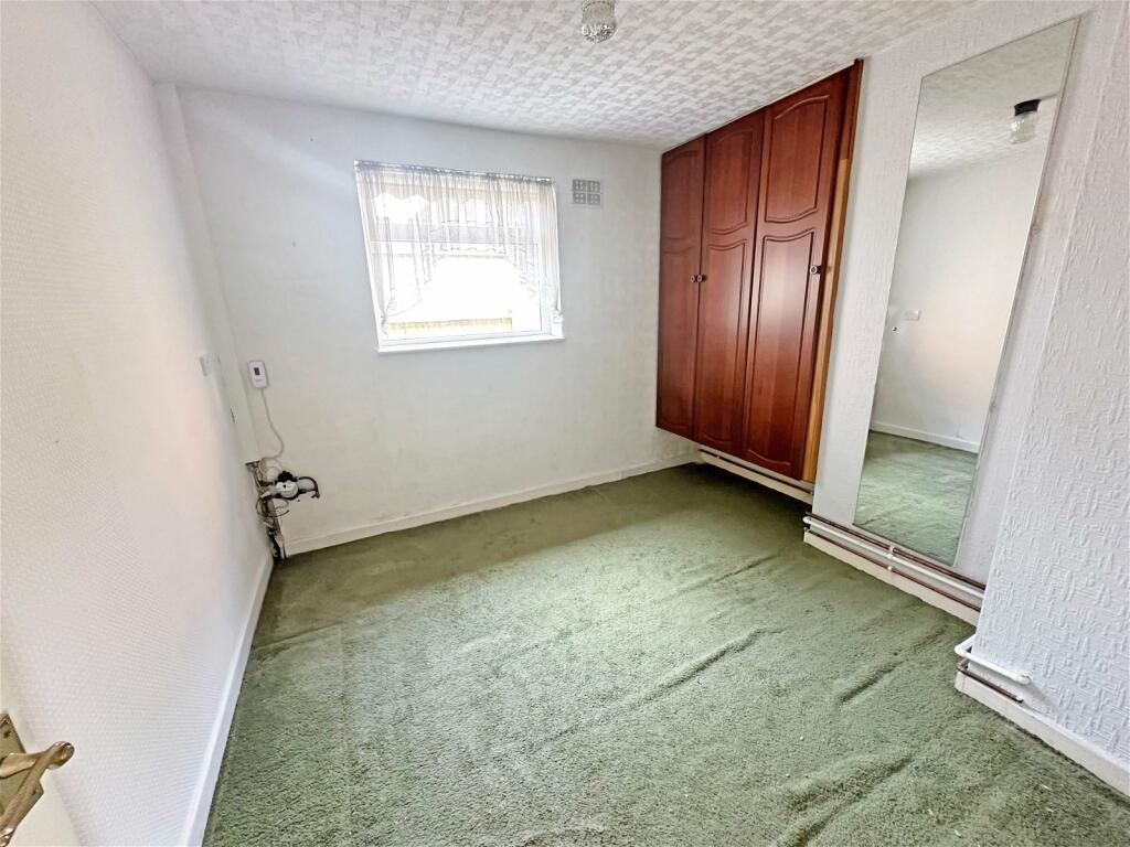 Additional property image - Creynolds Lane, Cheswick Green, Solihull, B90 4ET