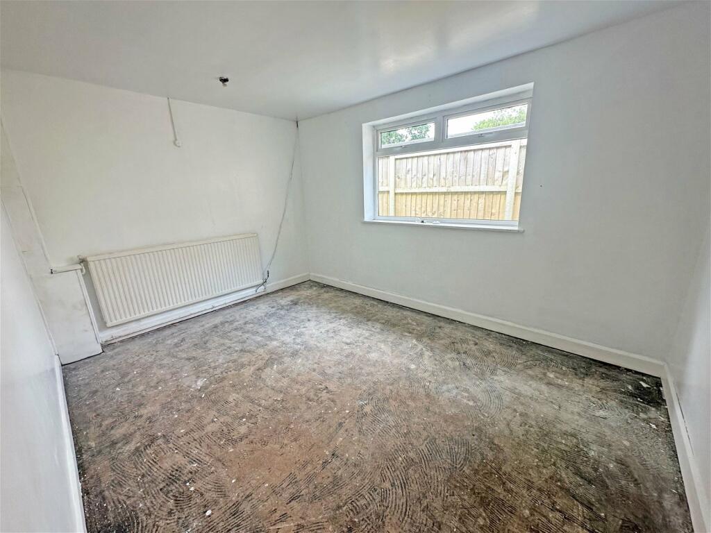 Additional property image - Creynolds Lane, Cheswick Green, Solihull, B90 4ET