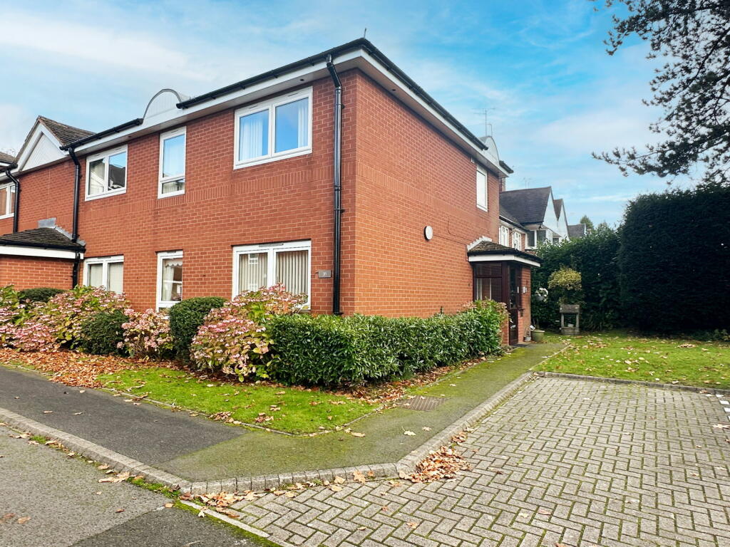 Main image of property: Malvern Court, Warwick Road, Solihull, B91 3EP
