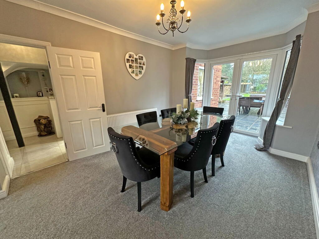 Additional property image - Knightsbridge Road, Solihull, B92 8RB