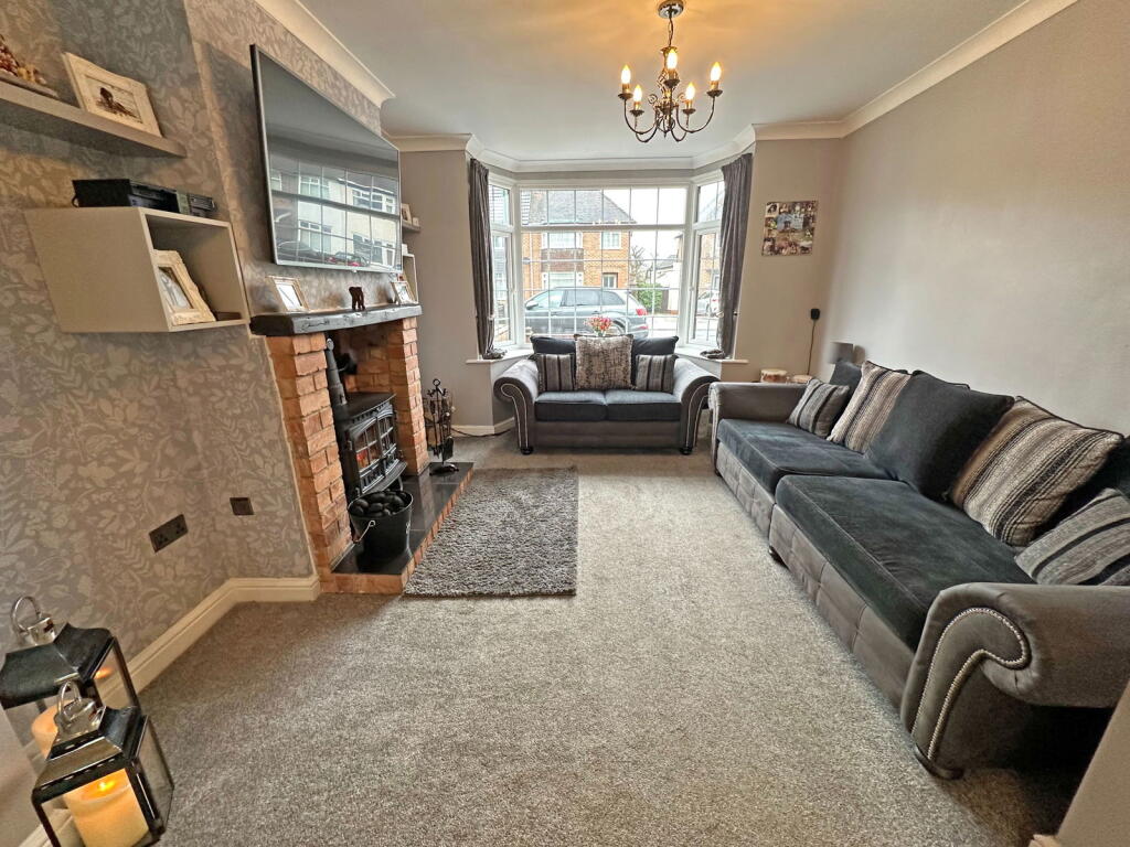 Additional property image - Knightsbridge Road, Solihull, B92 8RB