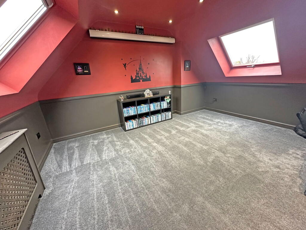 Additional property image - Knightsbridge Road, Solihull, B92 8RB