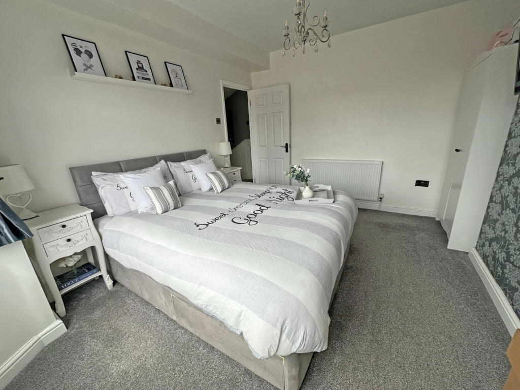 Additional property image - Knightsbridge Road, Solihull, B92 8RB