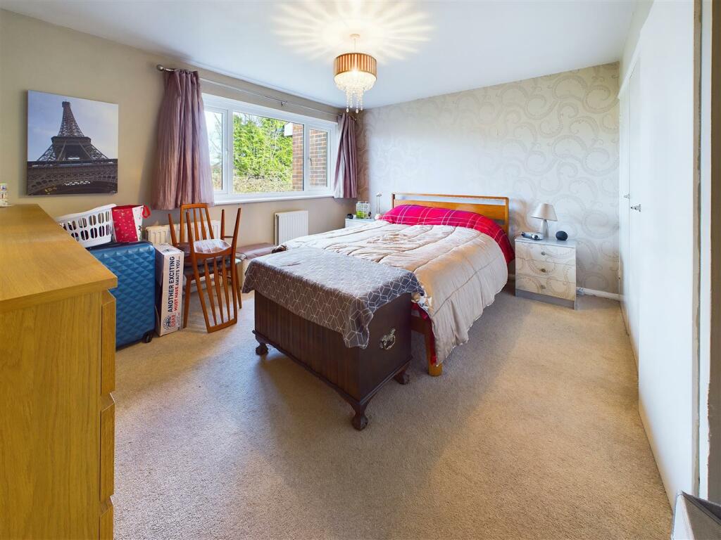 Additional property image - The Ridings, Chelmsford
