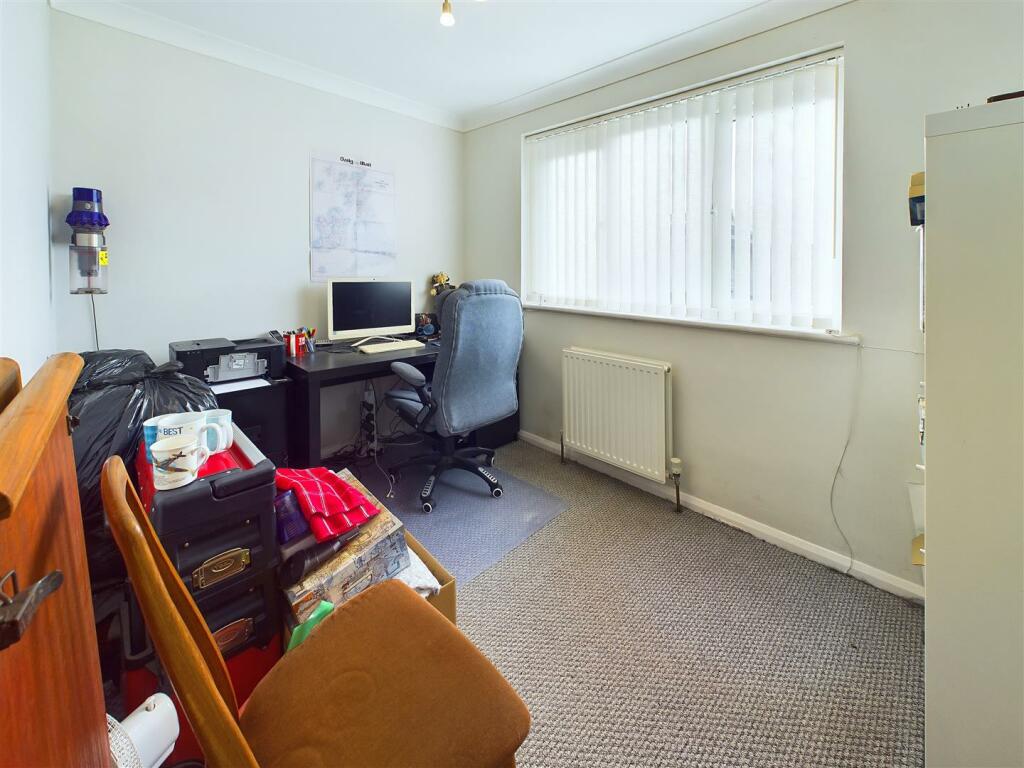 Additional property image - The Ridings, Chelmsford