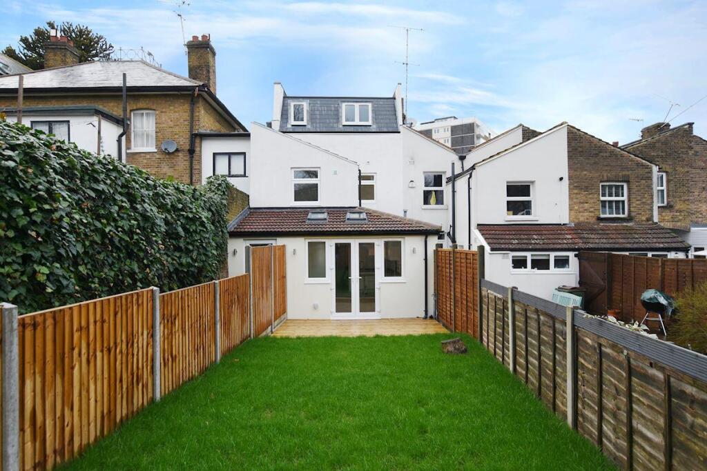 Main image of property: Crescent Road, Brentwood
