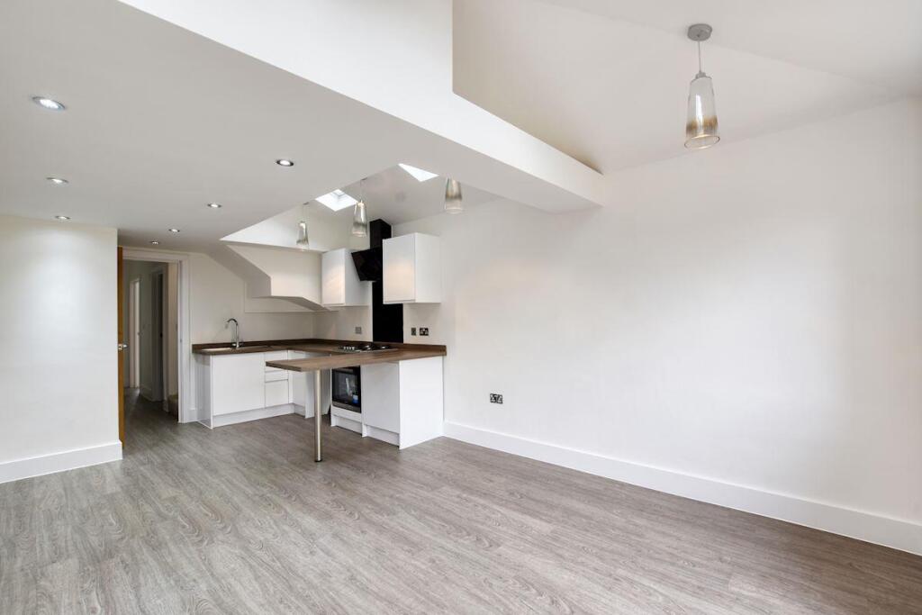 Main image of property: Crescent Road, Warley, Brentwood