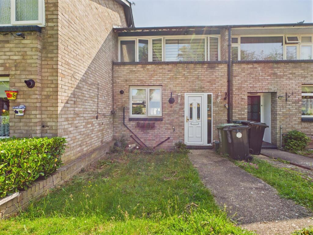 Main image of property: Raphaels, Basildon