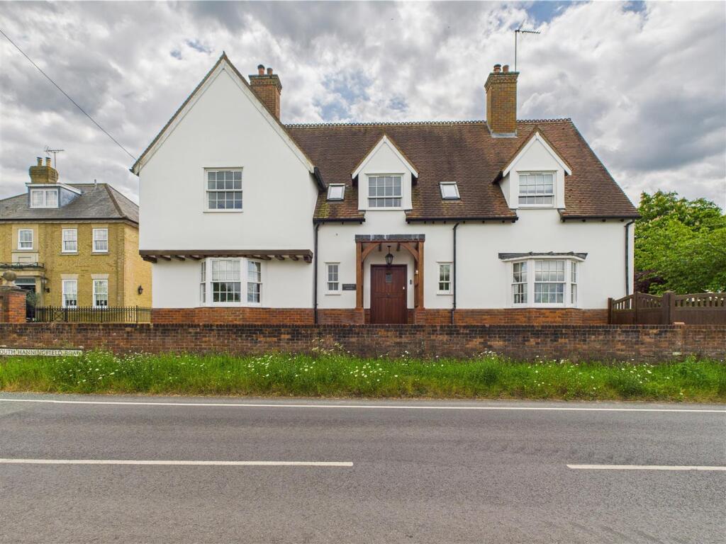 Main image of property: South Hanningfield Road, South Hanningfield, Chelmsford