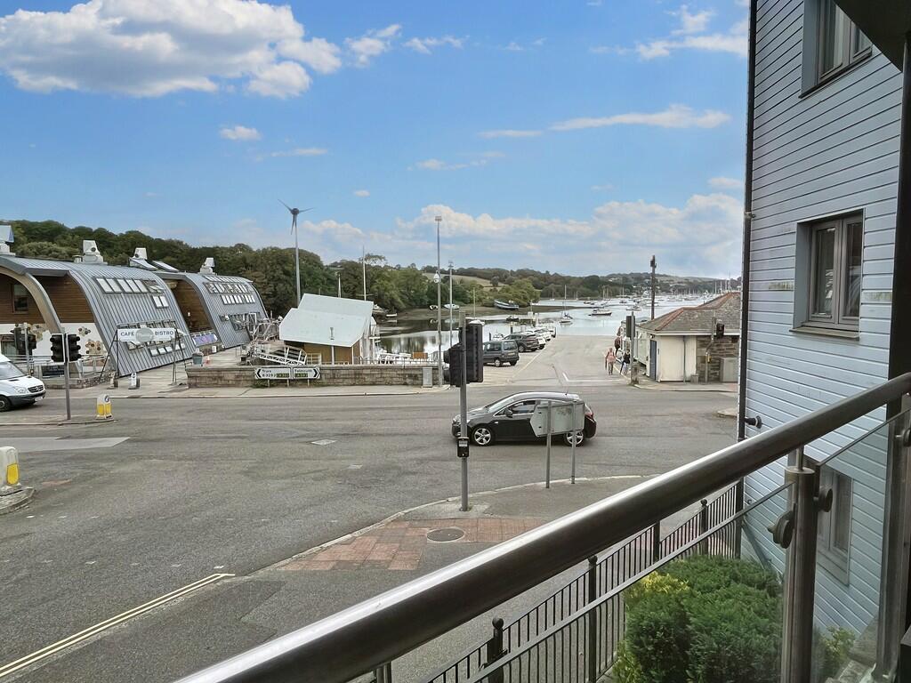 1 bedroom flat for sale in Swingbridge House Penryn , TR10