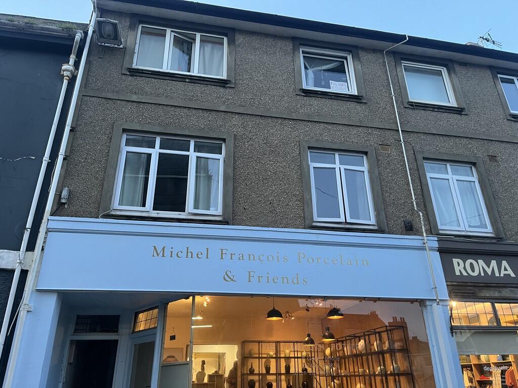 Main image of property: 12a Webber Street