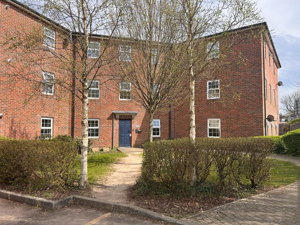 Main image of property: Limborough Road, Wantage, Oxfordshire, OX12