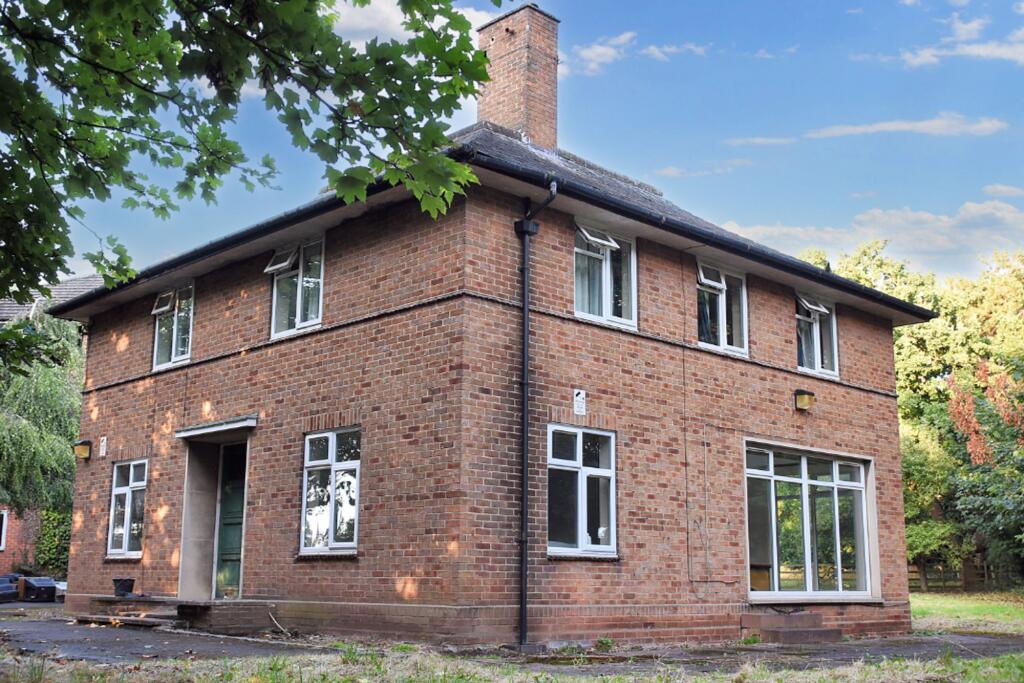 Main image of property: Marle Pit Hill, Sutton Bonington, LE12